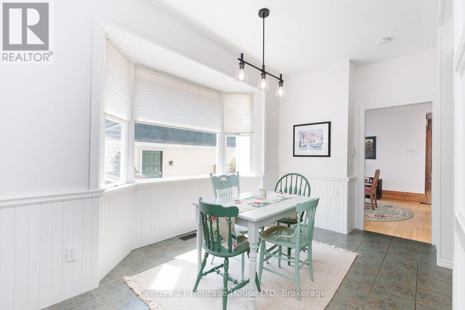 34 HENRY STREET - Image 18