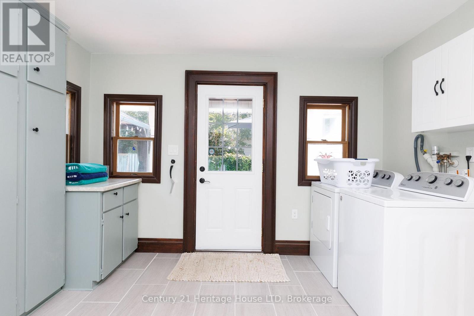 34 HENRY STREET - Image 22