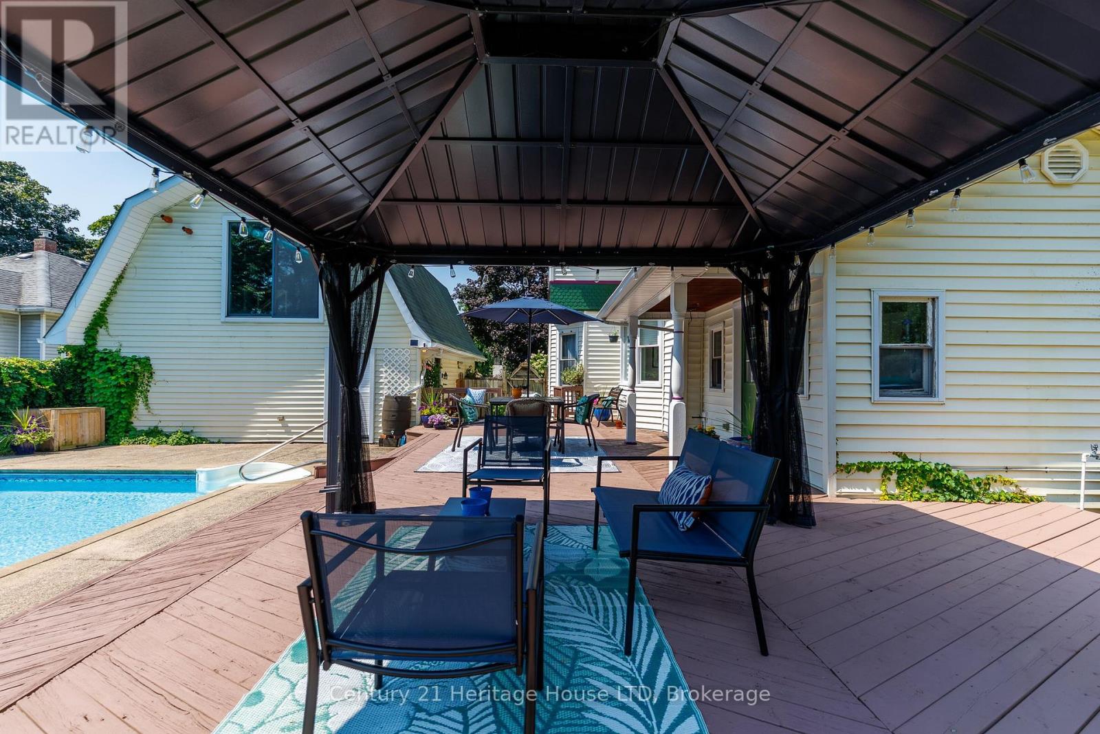 34 HENRY STREET - Image 38