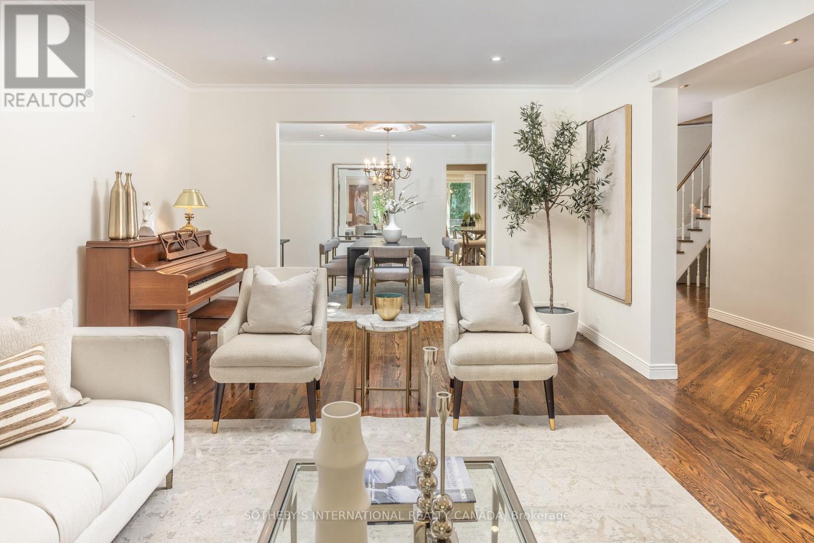 25 GOSSAMER AVENUE - 5