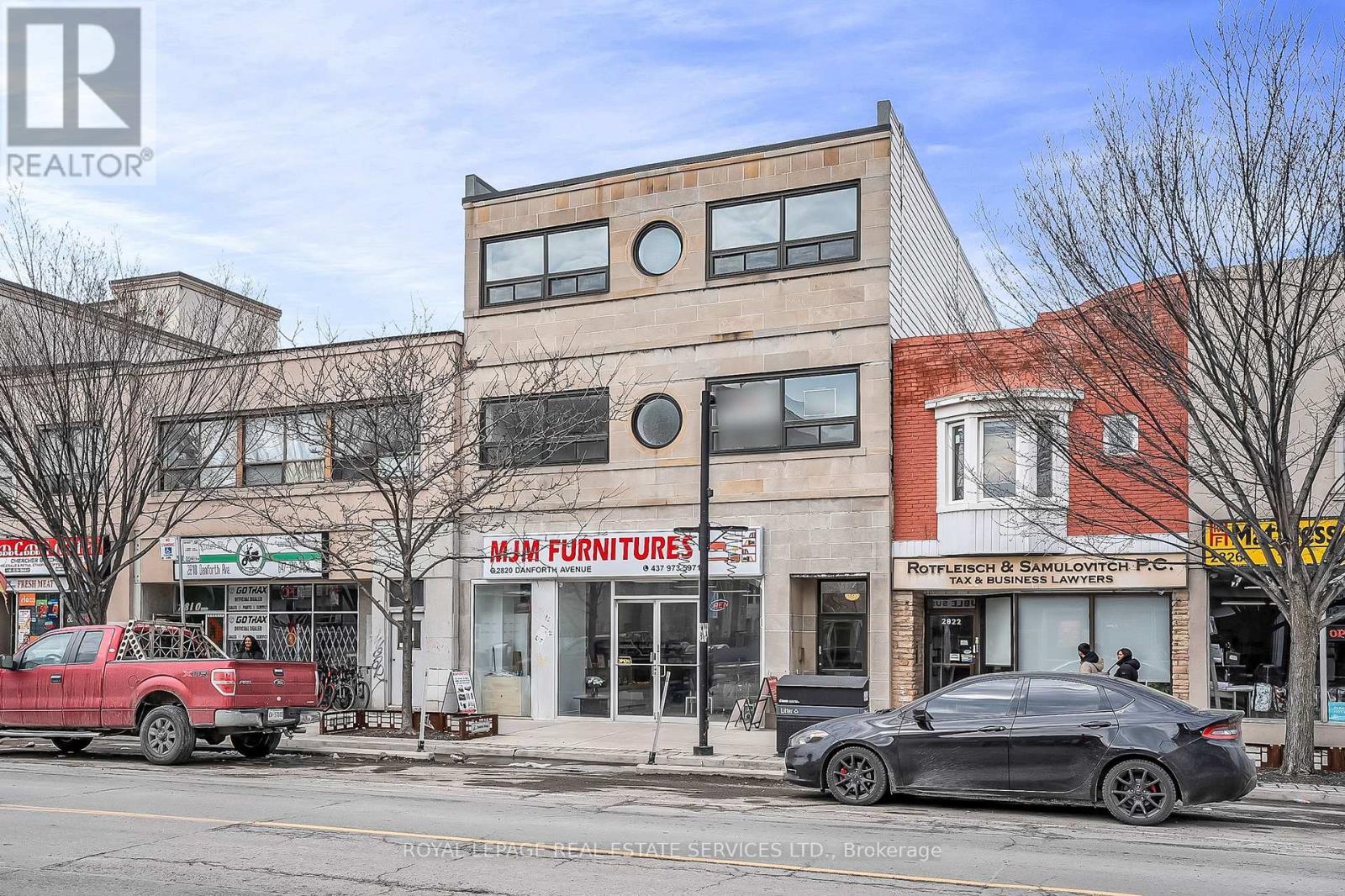 Photo of 2820 Danforth Avenue