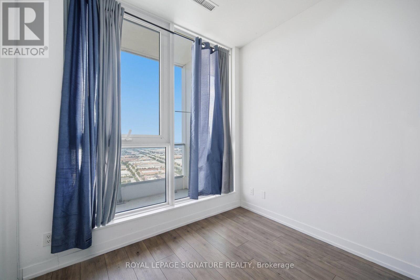 #5301 898 PORTAGE PARKWAY - 13