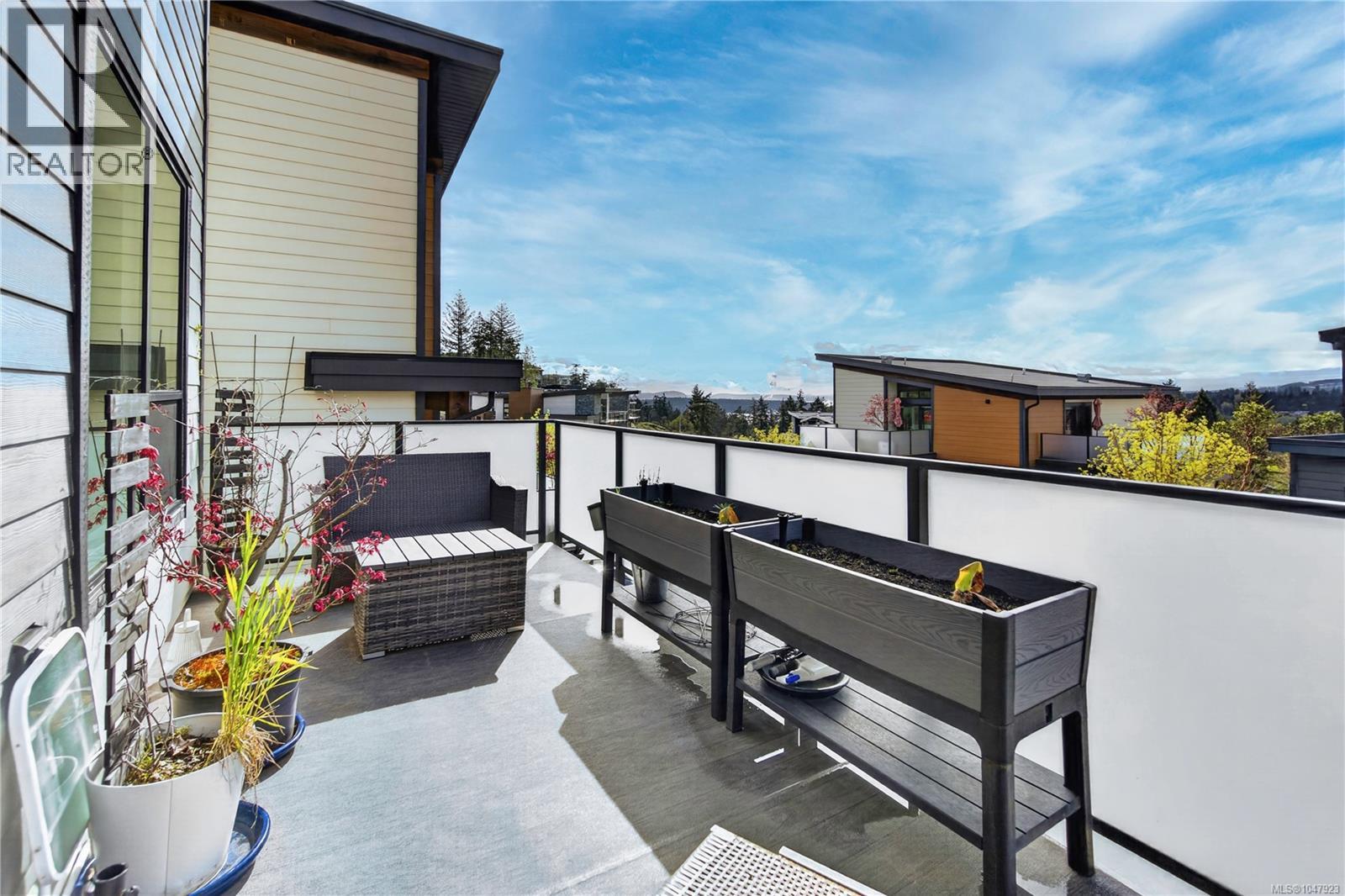 #103 1217 Manzanita Pl - Image 6