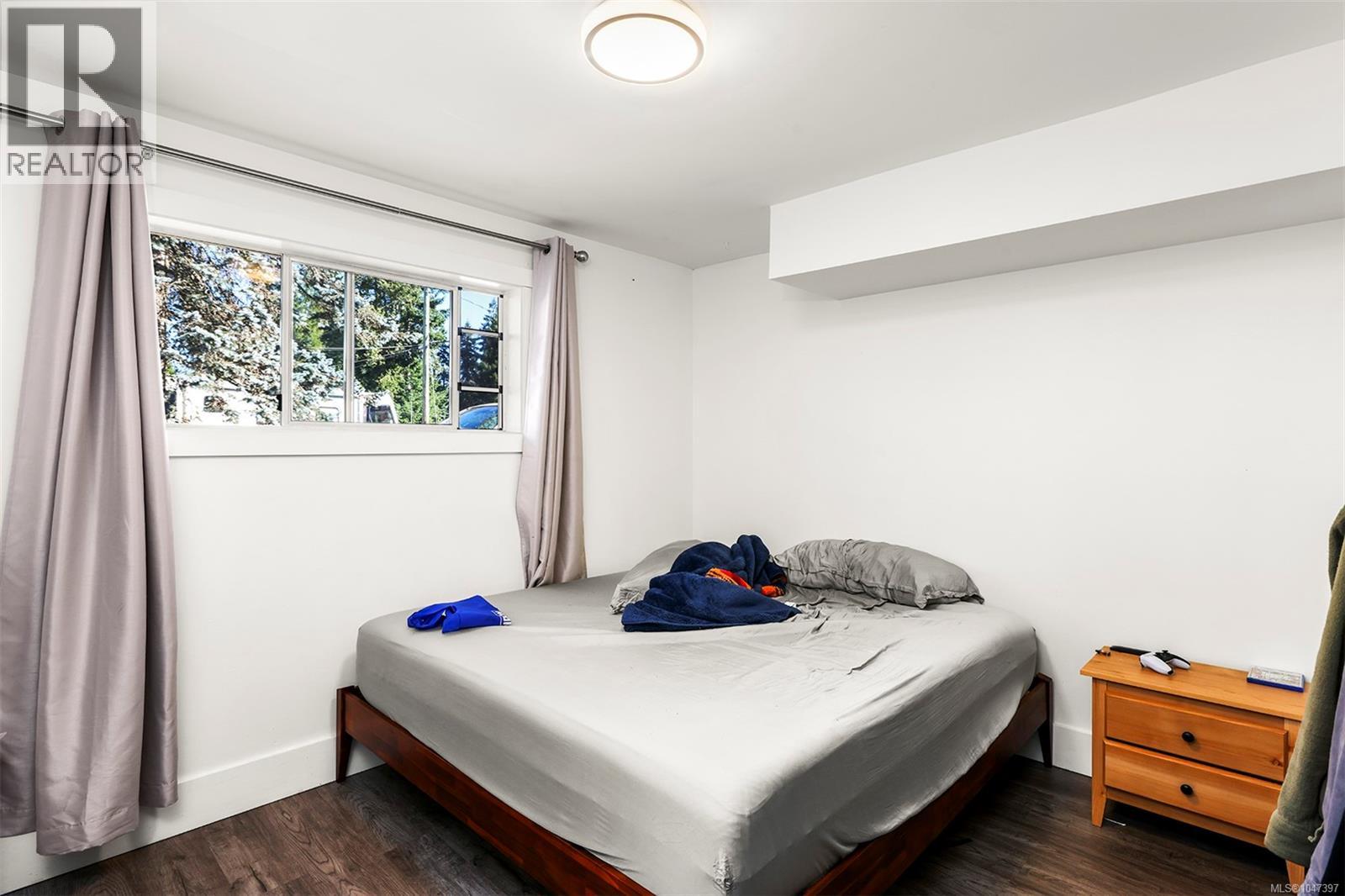 3391 Bevan Rd - Image 37