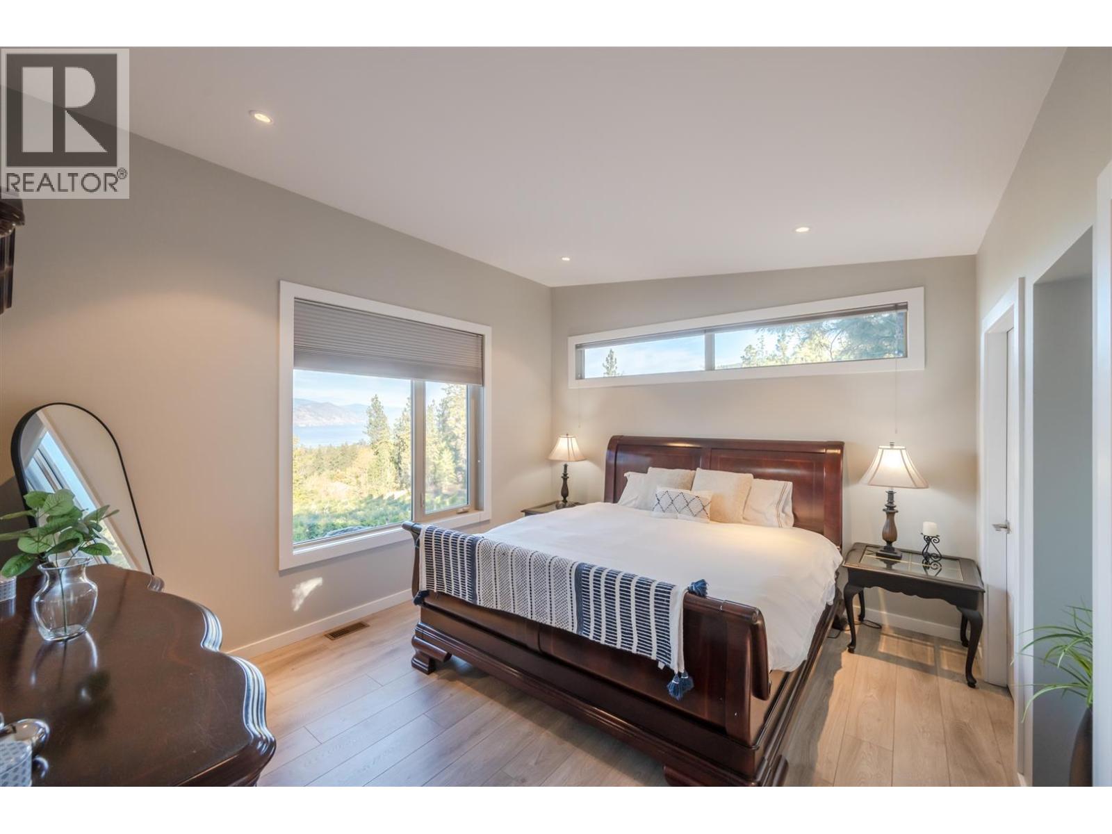 2864 Arawana Road - 27
