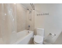 608 11077 Ravine Road, Surrey, BC V3T5S2 Photo 8