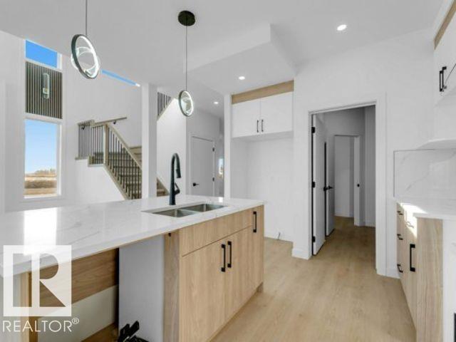 #3618 39 AVE AV, Lakeview North, Beaumont photo 2