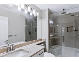 608 11077 Ravine Road, Surrey, BC V3T5S2 Photo 18