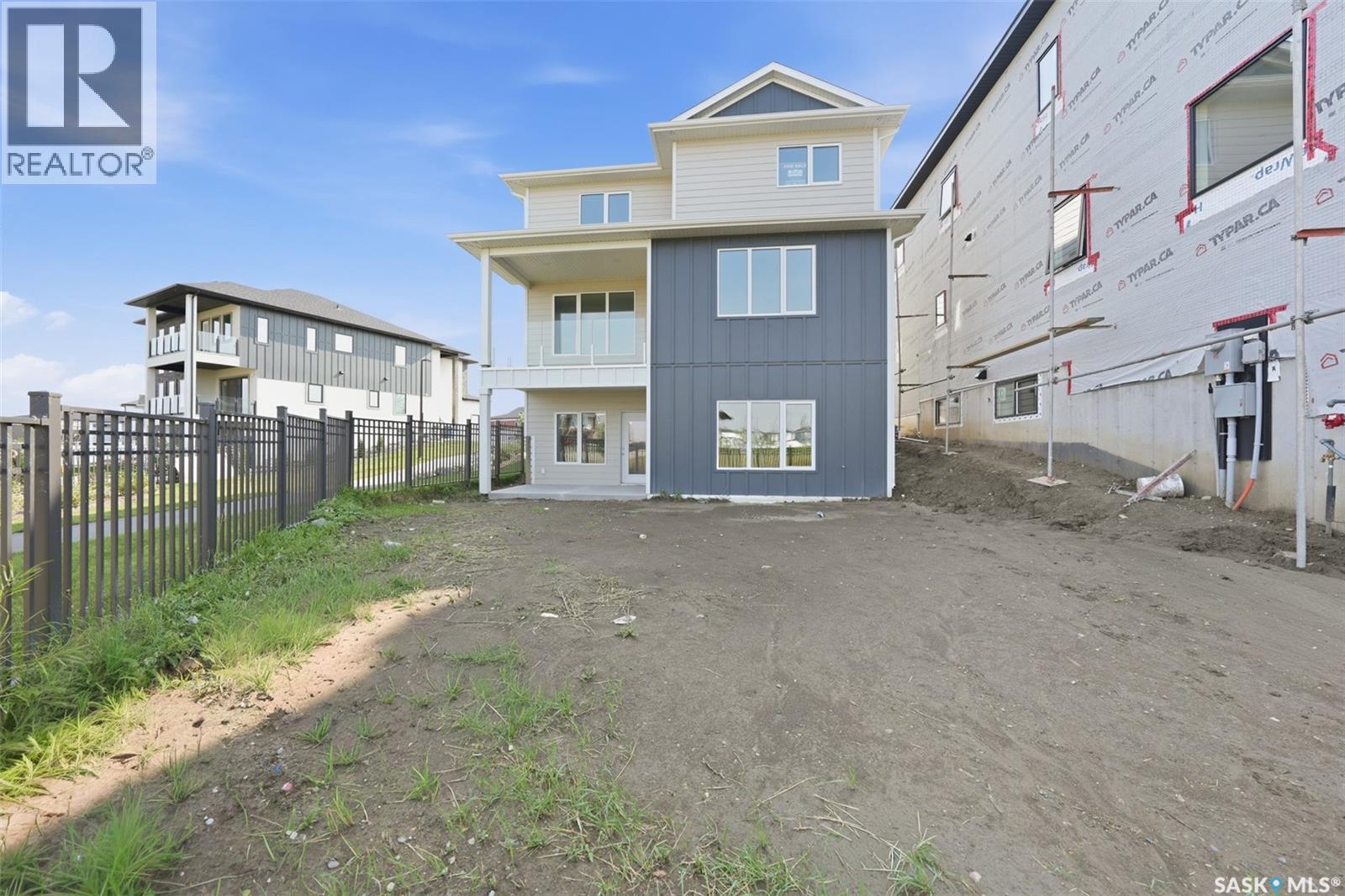 435 Sharma CRESCENT - Image 35
