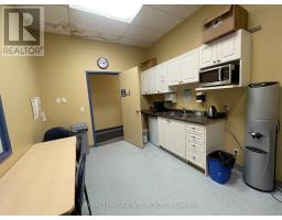 10 & 11 - 1395 Abbeywood Drive, Oakville, ON L6M3B2 Photo 9
