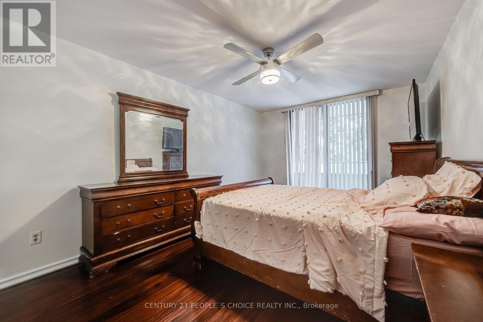 #207 1 FOUR WINDS DRIVE - 27
