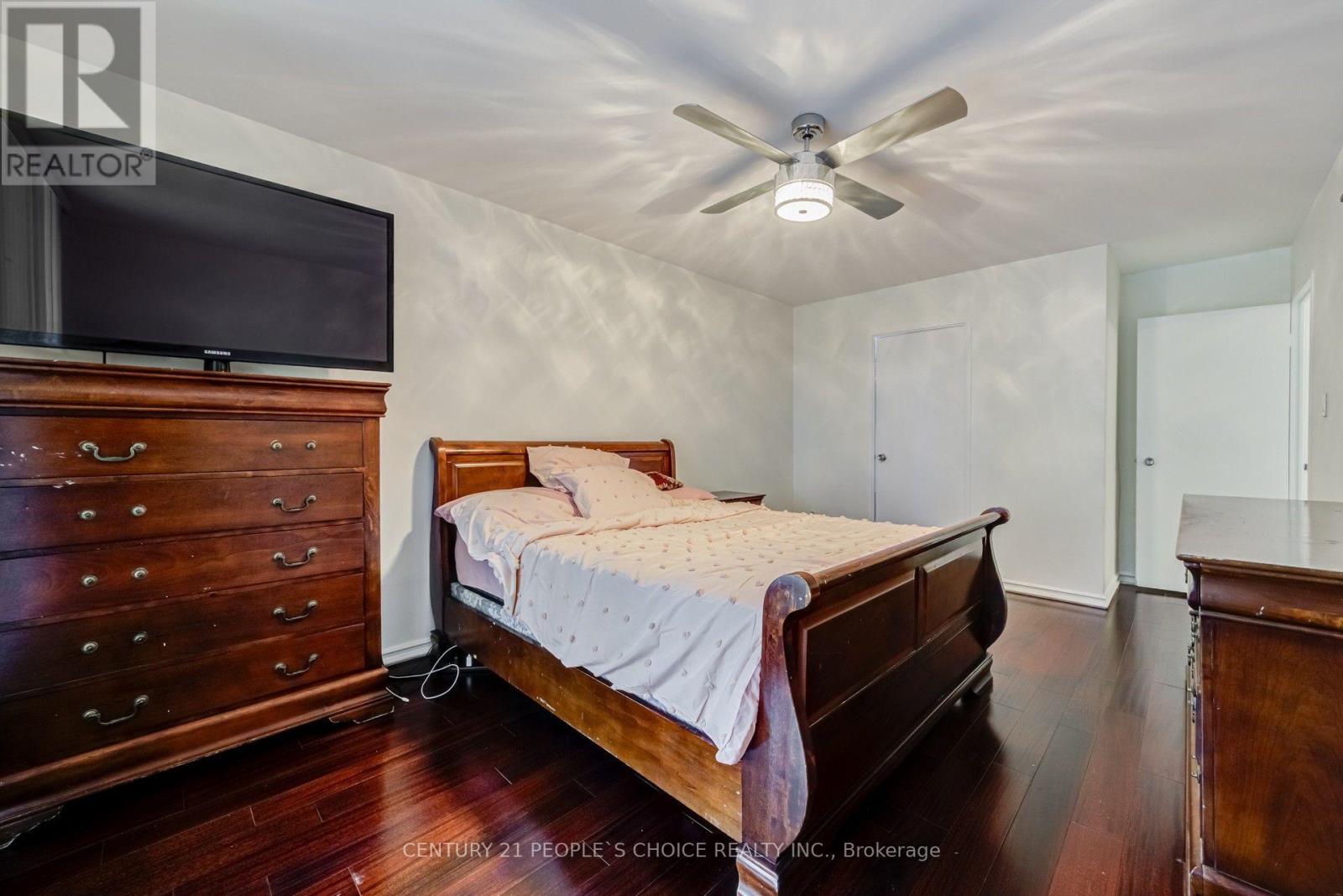 #207 1 FOUR WINDS DRIVE - 28