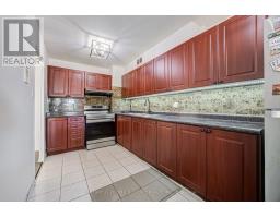 207 - 1 Four Winds Drive, Toronto, ON M3J2T1 Photo 16