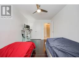 207 - 1 Four Winds Drive, Toronto, ON M3J2T1 Photo 9
