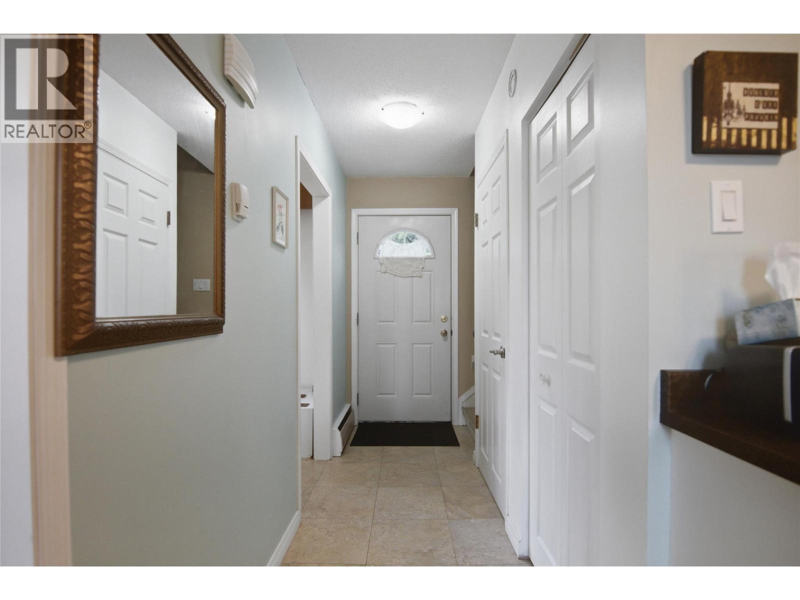 #1 2505 SUNSET Drive - Image 14