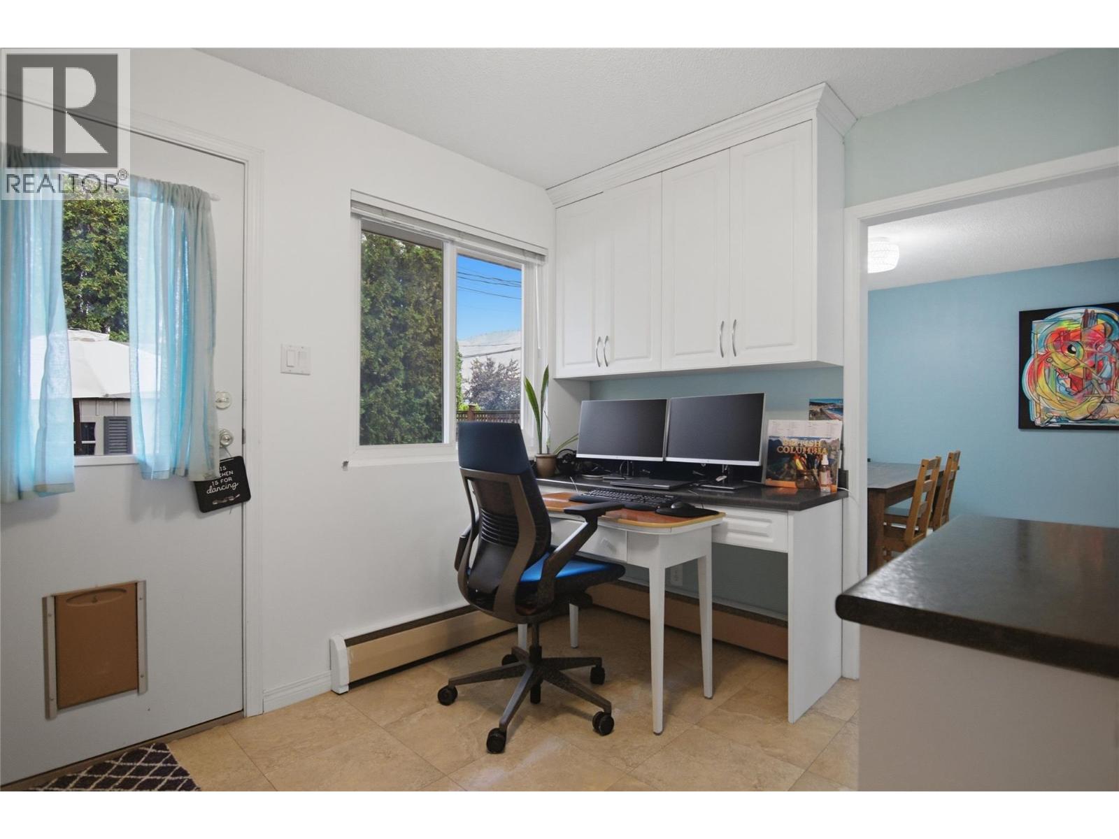 #1 2505 SUNSET Drive - Image 13