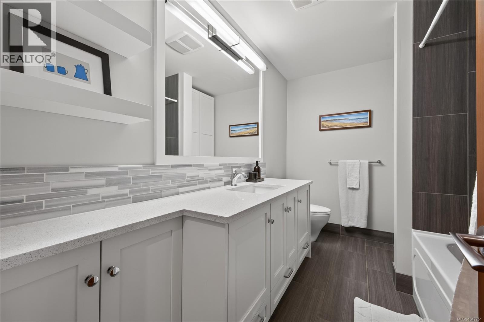 3144 Munn Rd - Image 36