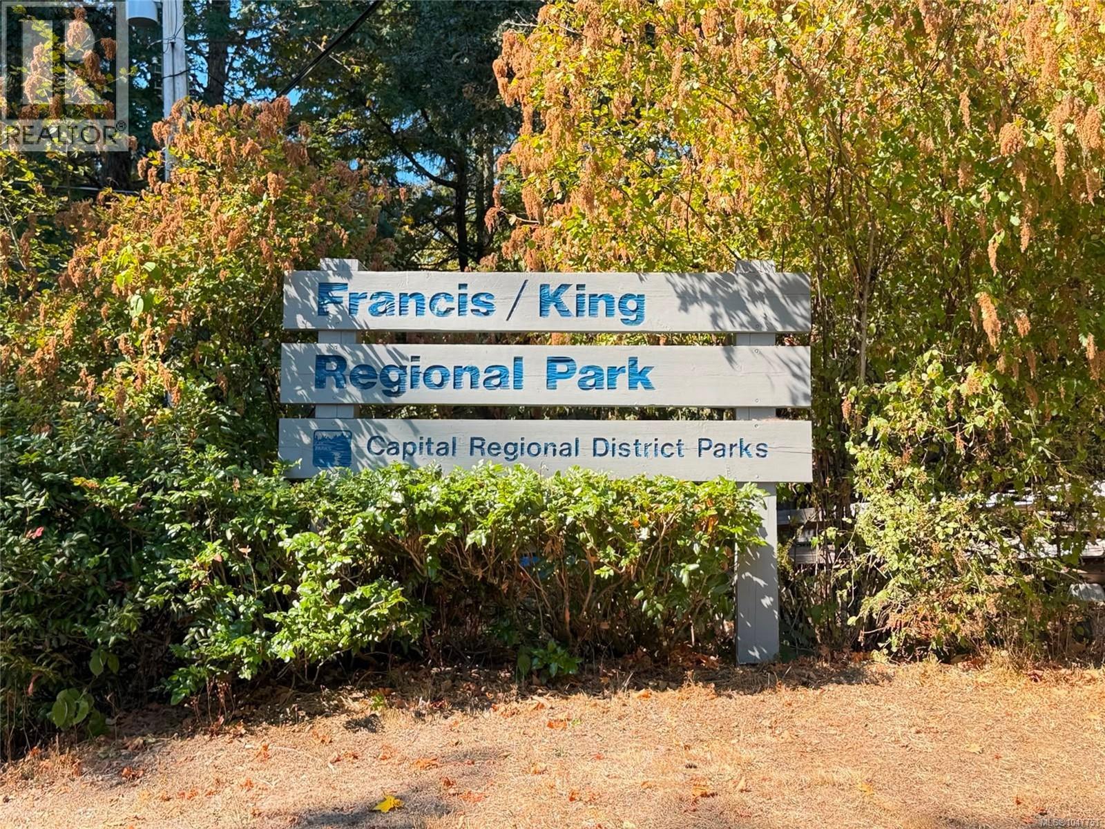 3144 Munn Rd - 56