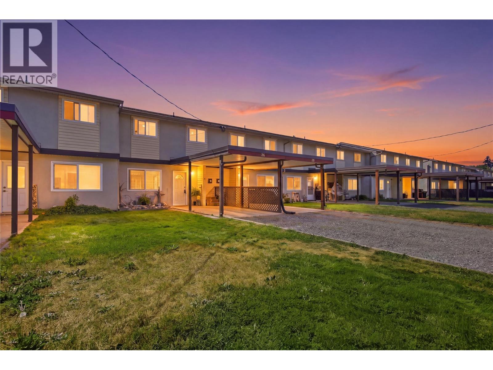 #56 1697 GREENFIELD Avenue - 1
