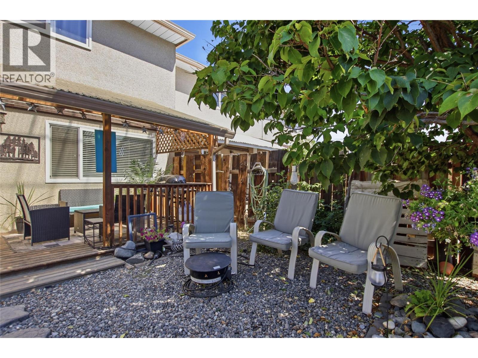 #56 1697 GREENFIELD Avenue - 14