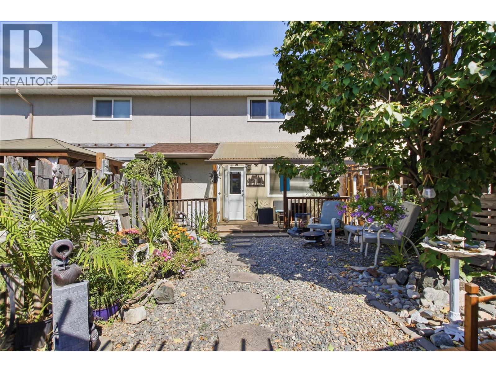 #56 1697 GREENFIELD Avenue - 16