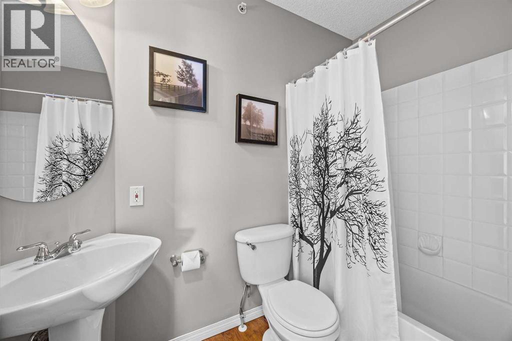 #427 345 Rocky Vista Park NW - 24