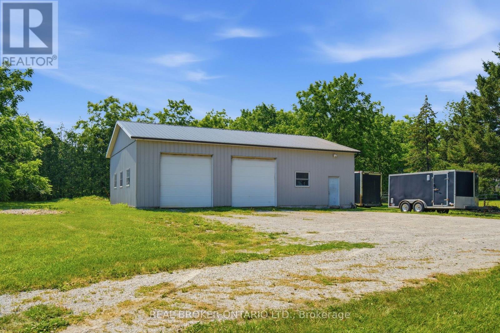 785 REID ROAD - Image 4