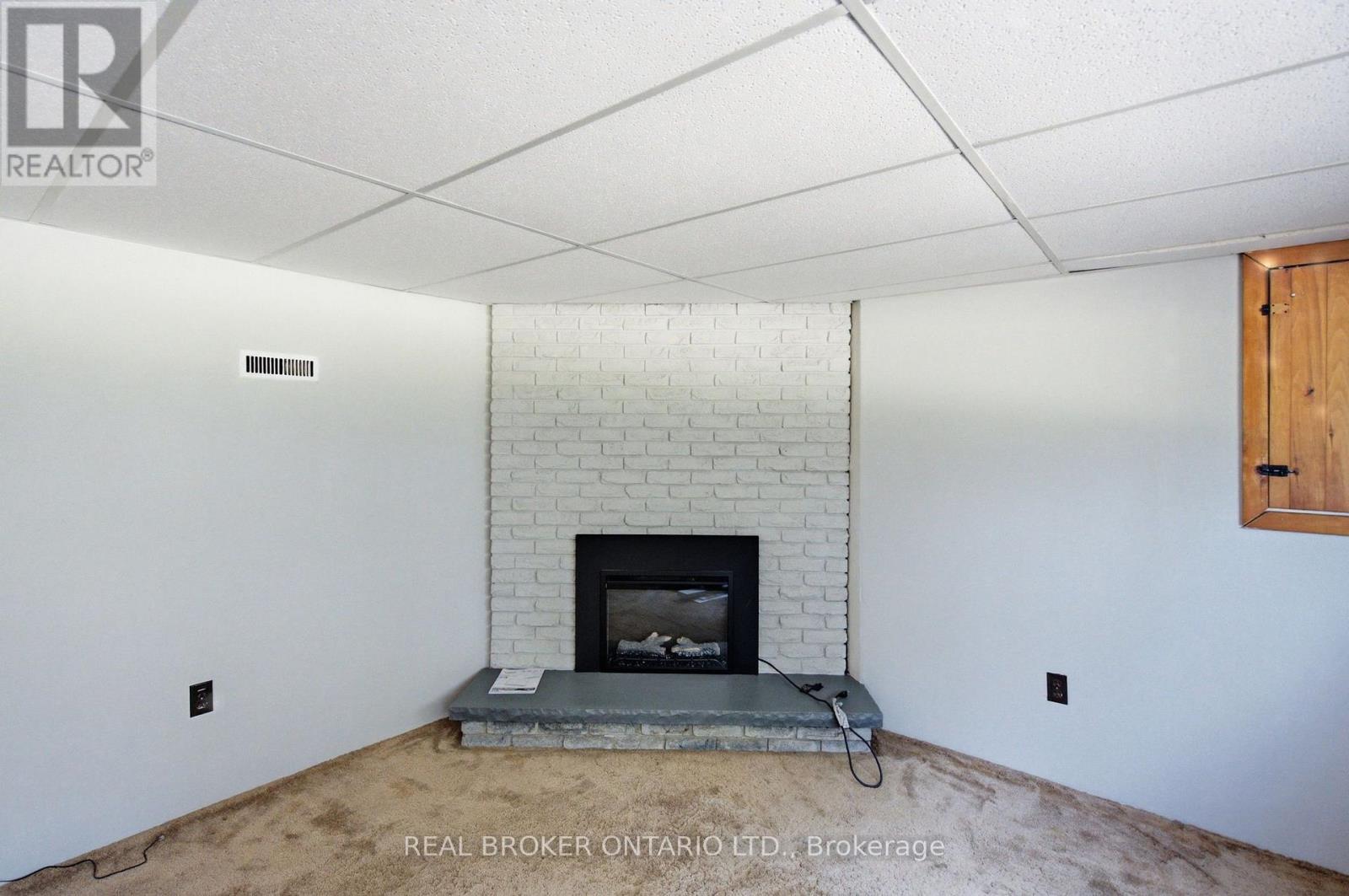 785 REID ROAD - Image 34