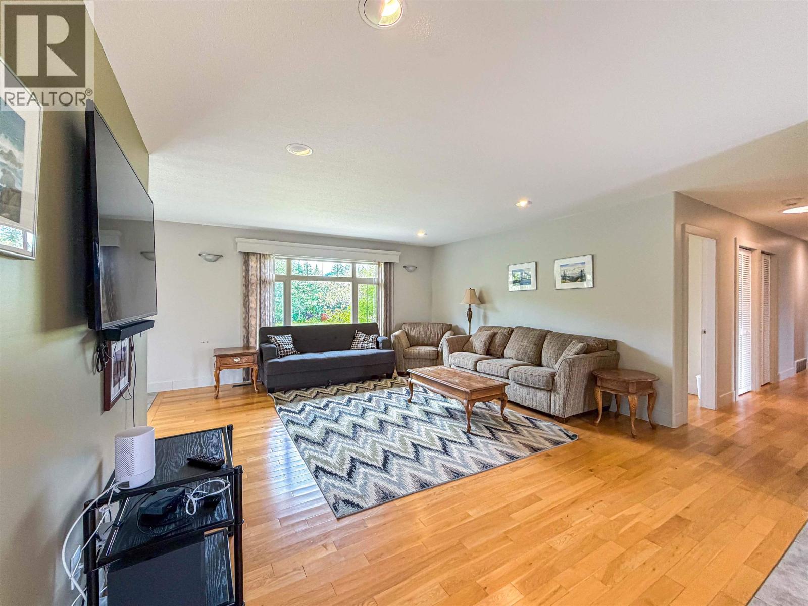62 WAKITA AVENUE - 15