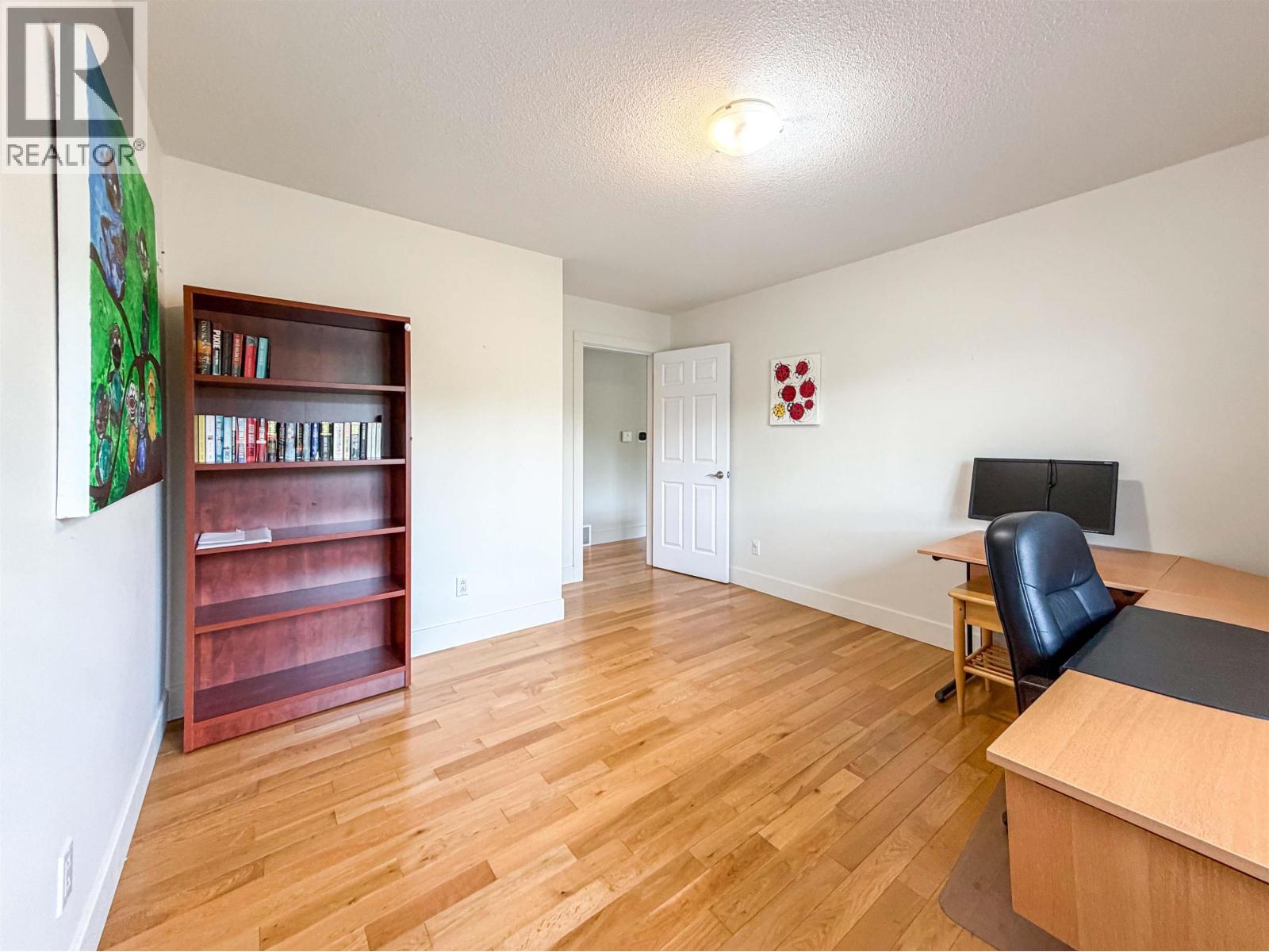 62 WAKITA AVENUE - 16