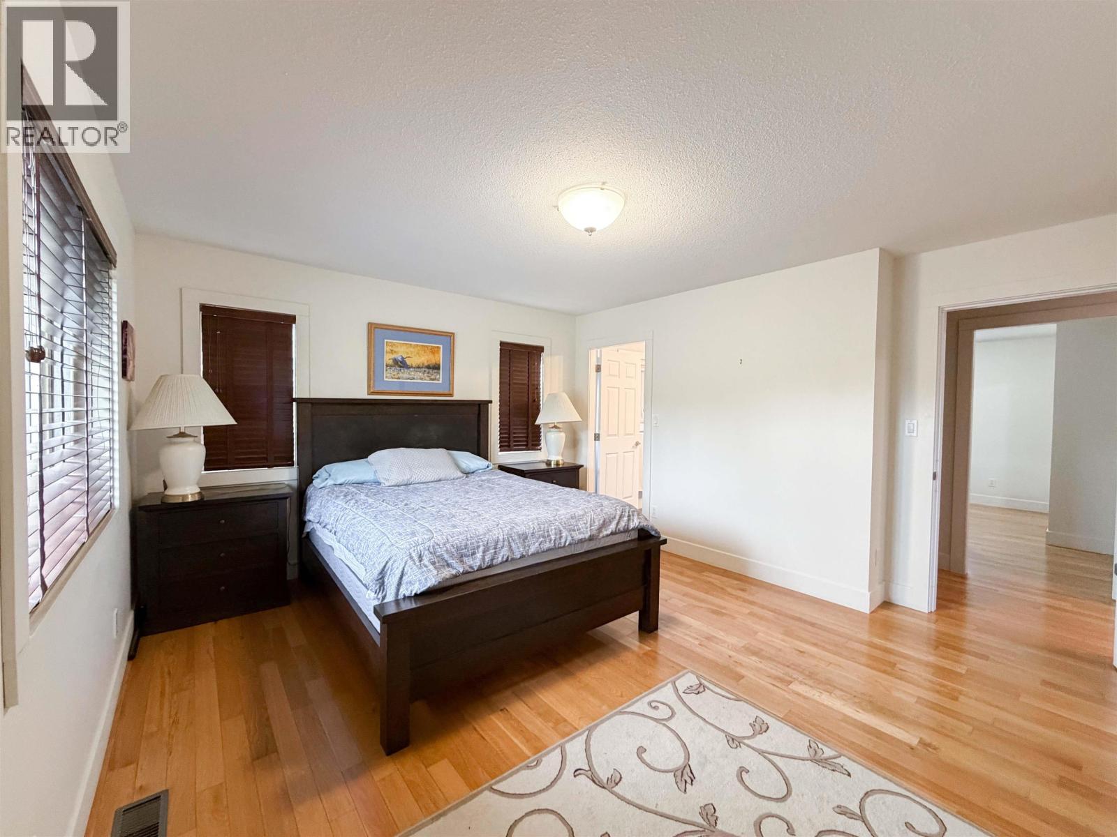 62 WAKITA AVENUE - 21