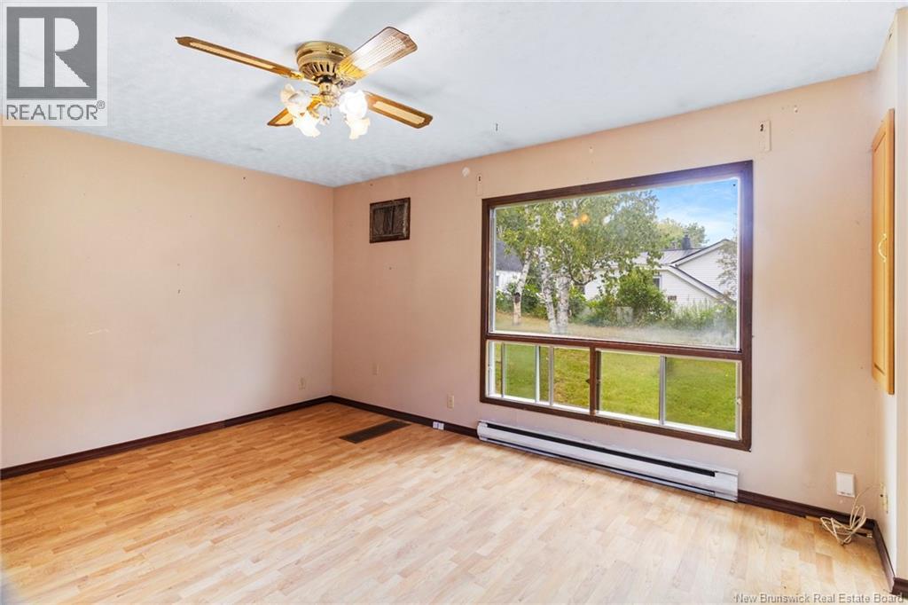 82 Chestnut Drive - Image 11