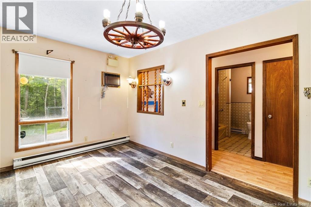 82 Chestnut Drive - 5