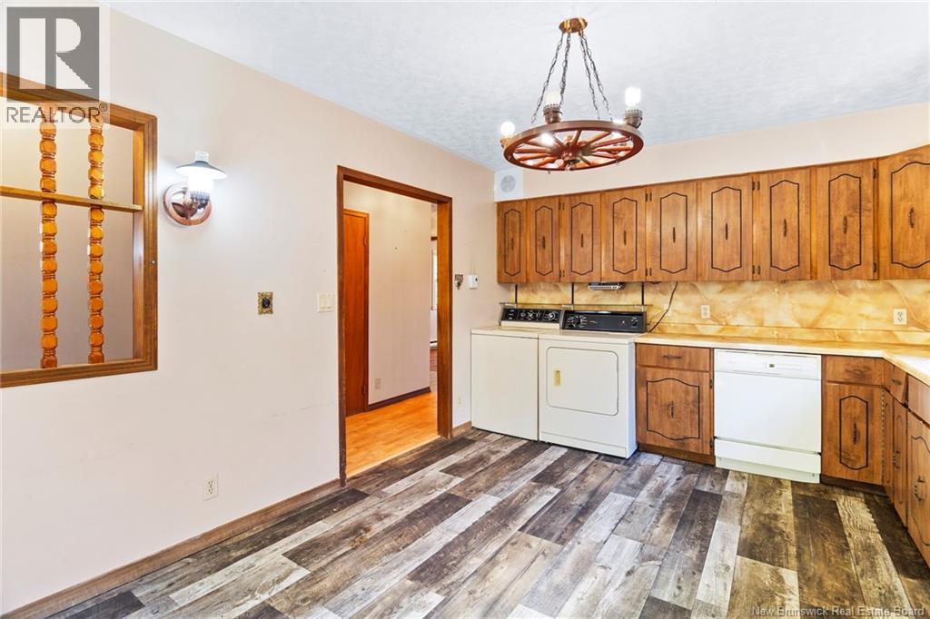82 Chestnut Drive - Image 6