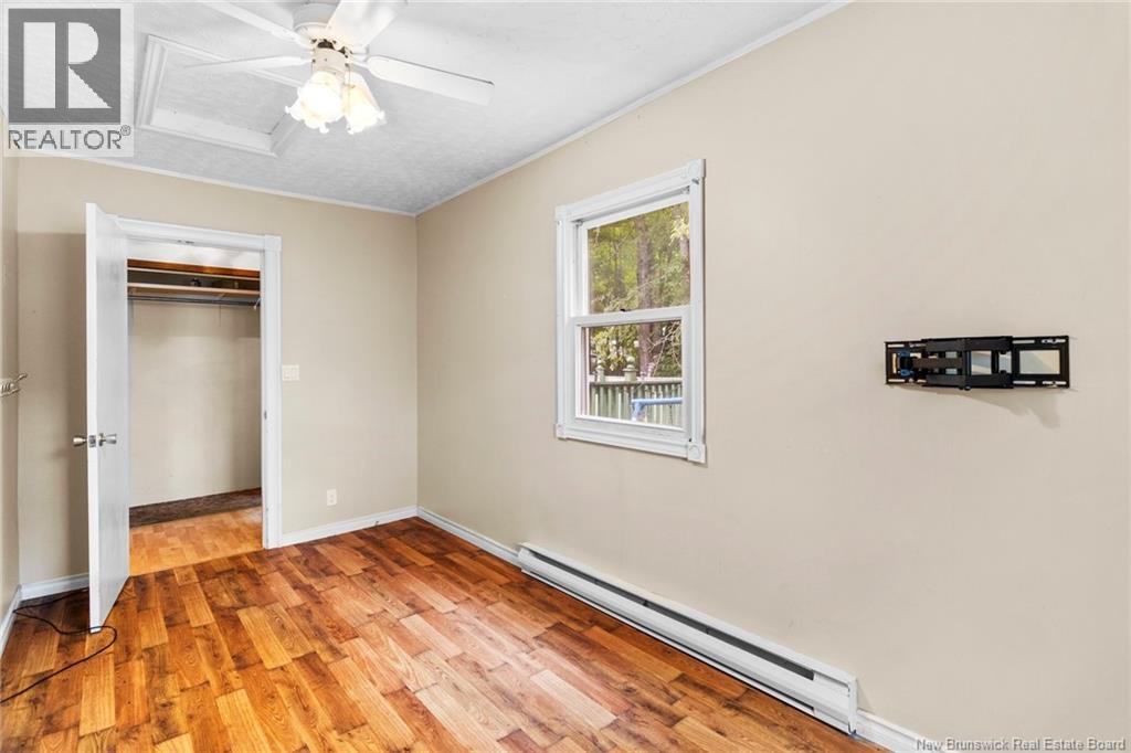 82 Chestnut Drive - 16