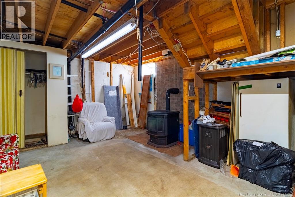 82 Chestnut Drive - Image 22