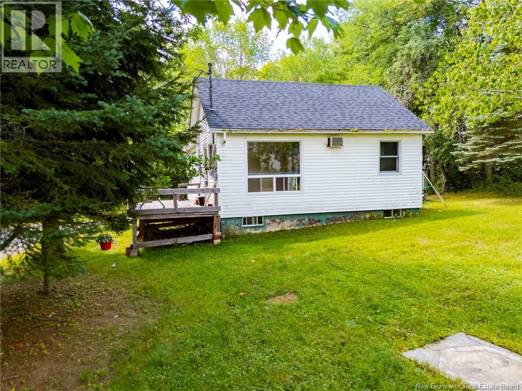 82 Chestnut Drive - 26