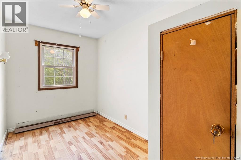 82 Chestnut Drive - 17