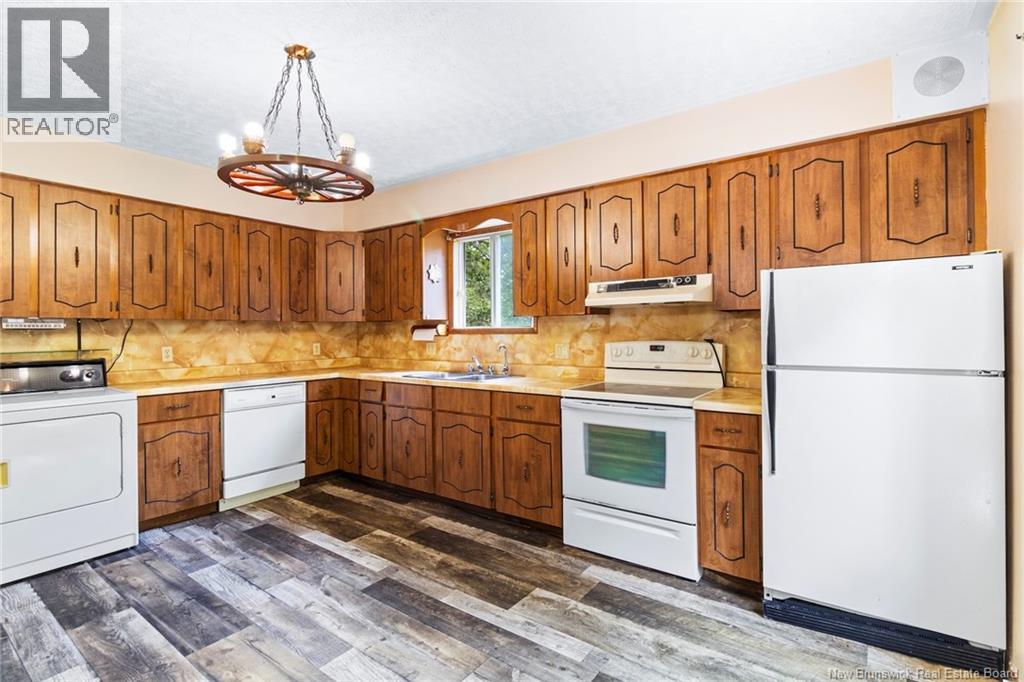 82 Chestnut Drive - Image 7