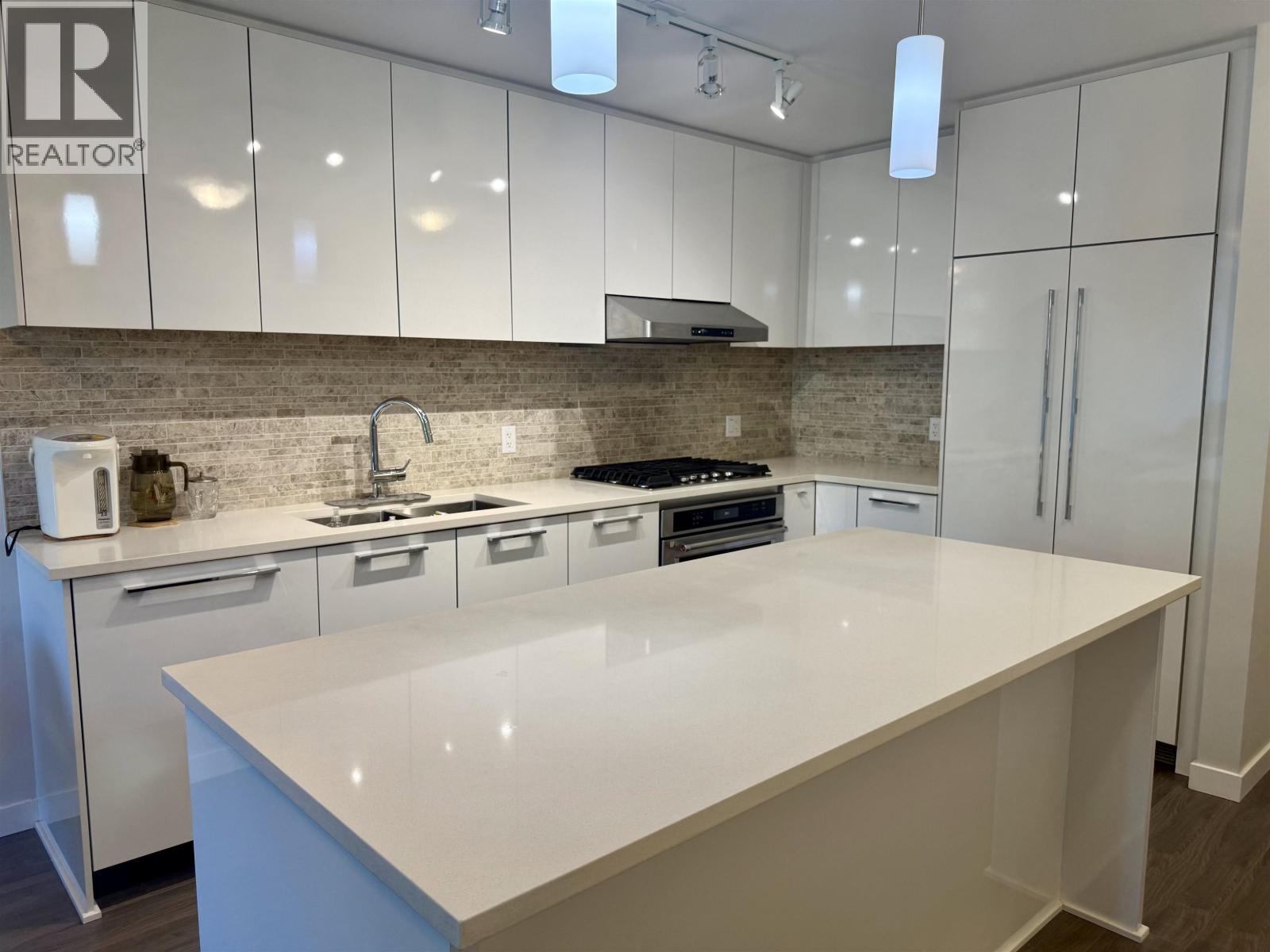 2 Bed, 2 Bath Apartment for Sale in Richmond – 107 9500 TOMICKI AVENUE, Richmond – MLS# R3159010 - Image 6