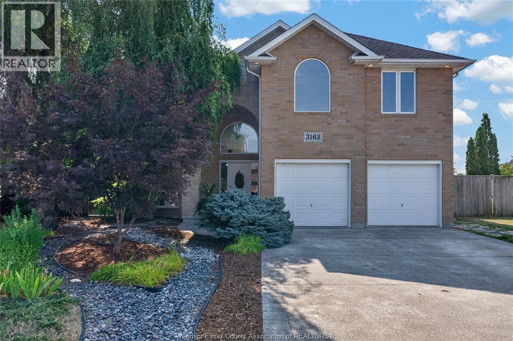 3162 Leisure CRESCENT