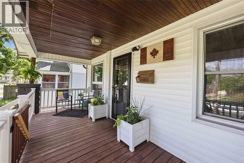 251 HARKNESS STREET - 6