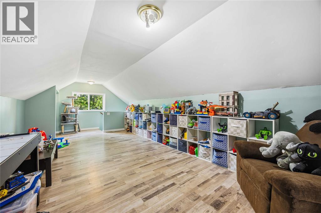 251 HARKNESS STREET - 27