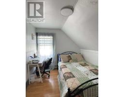 1 Butler Street, Yarmouth, NS B5A3Y7 Photo 16