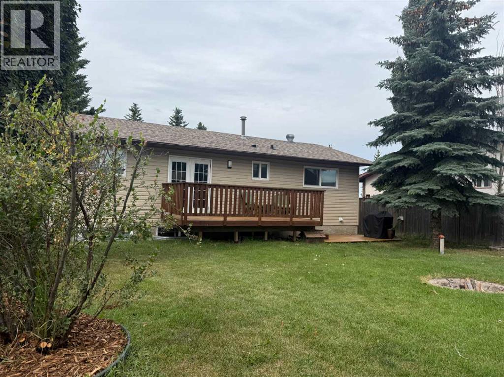 Listing photo – 4412 45 Avenue, Sylvan Lake