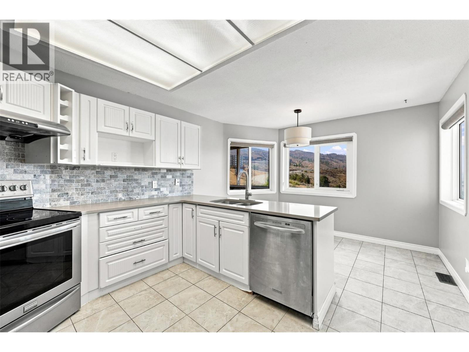 #305 15 HUDSONS BAY Trail - Image 13