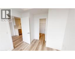 15 Wellington Street S Unit# 1704, Kitchener, ON N2G0E4 Photo 9