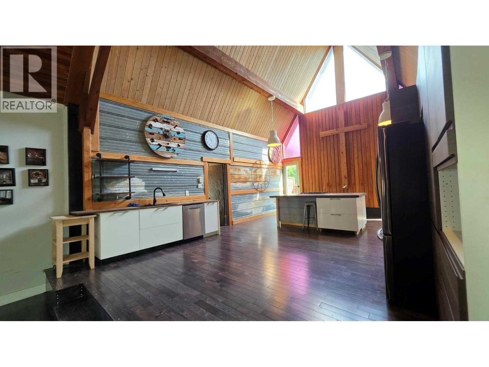 2193 Park Avenue - 49