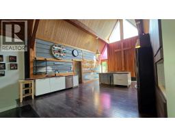 2193 Park Avenue, Lumby, BC V0E2G0 Photo 49