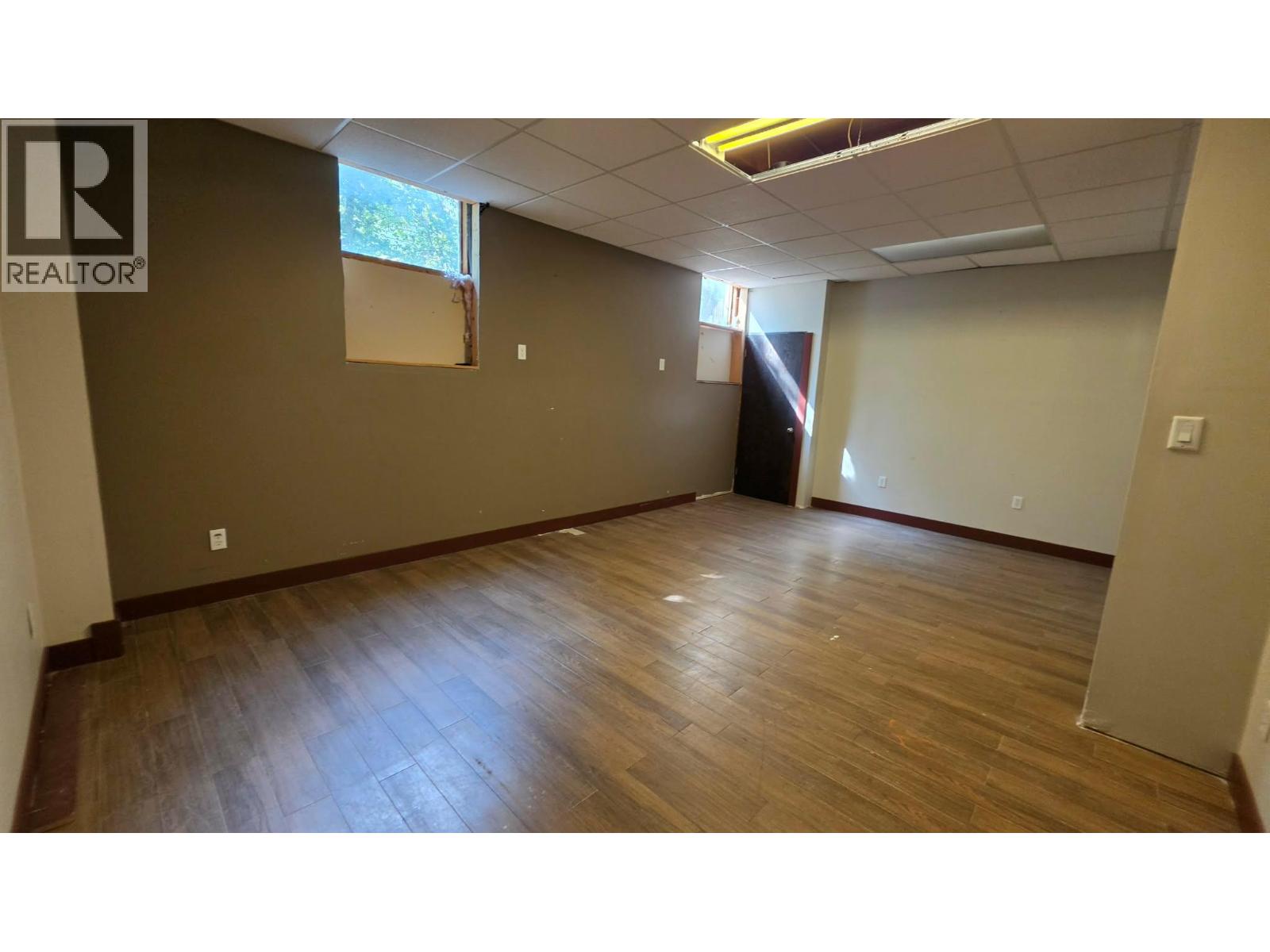 2193 Park Avenue - Image 47